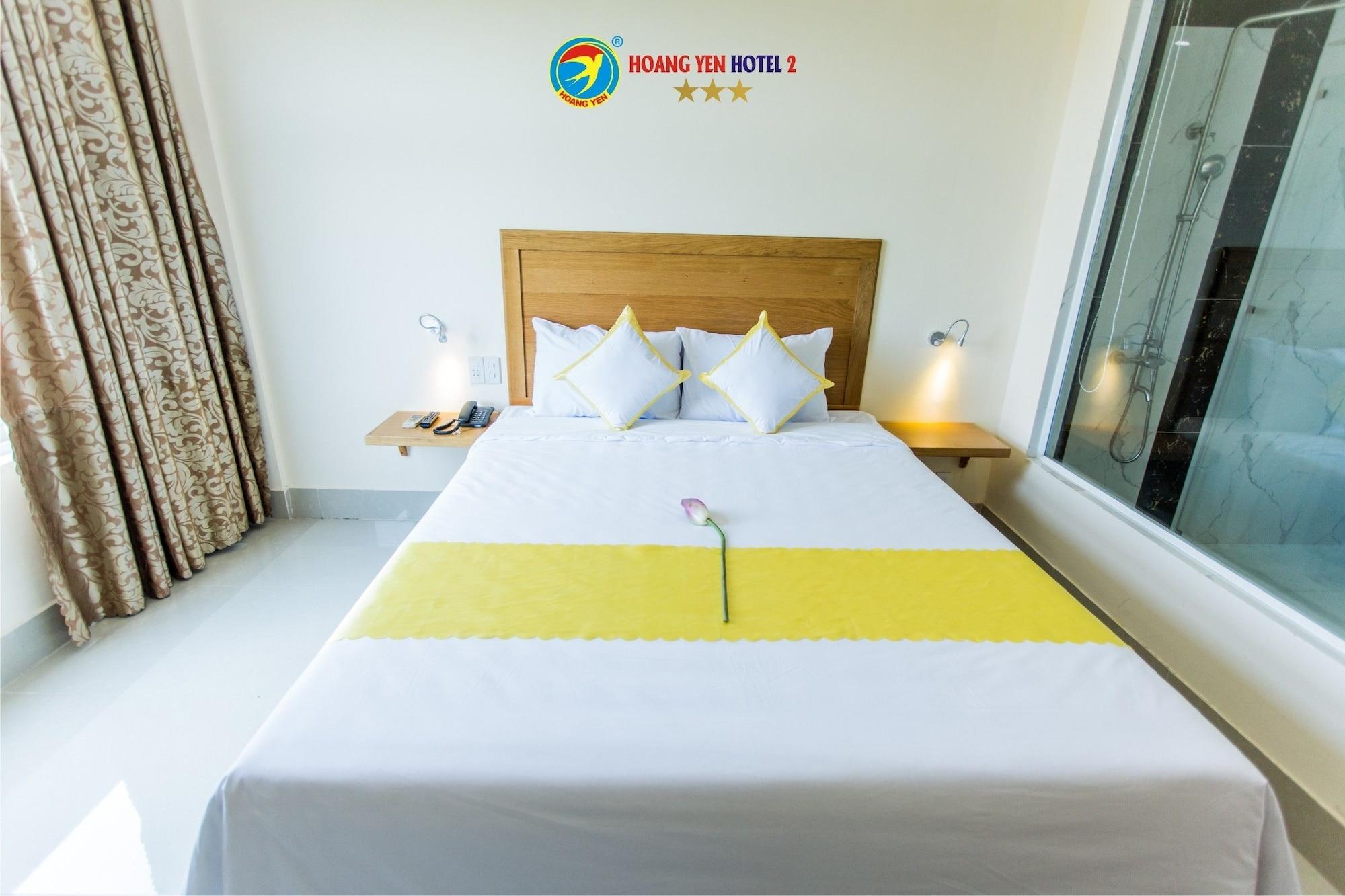 Hoang Yen Hotel 2 Quy Nhon Exteriör bild