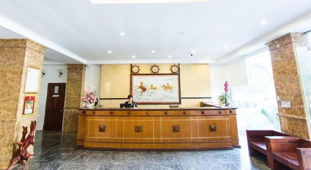 Hoang Yen Hotel 2 Quy Nhon Exteriör bild