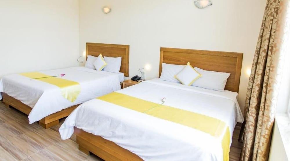 Hoang Yen Hotel 2 Quy Nhon Exteriör bild